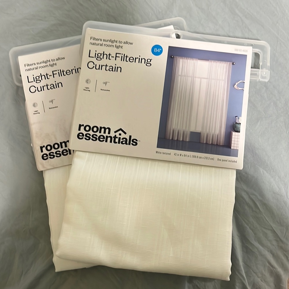 Room Essentials Light-Filtering Curtains 2 84” Panels